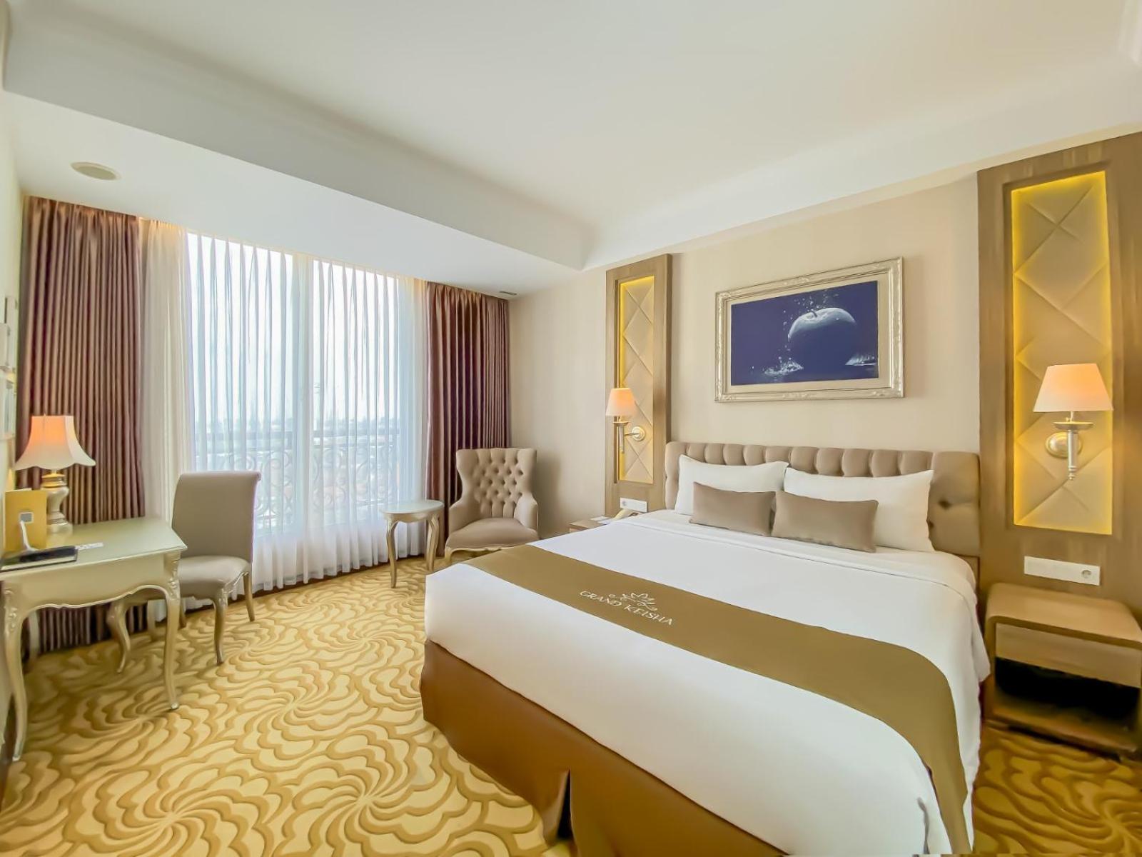 Grand Keisha Yogyakarta Hotel Kejayan Exterior photo