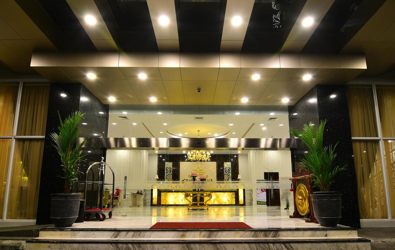 Grand Keisha Yogyakarta Hotel Exterior photo